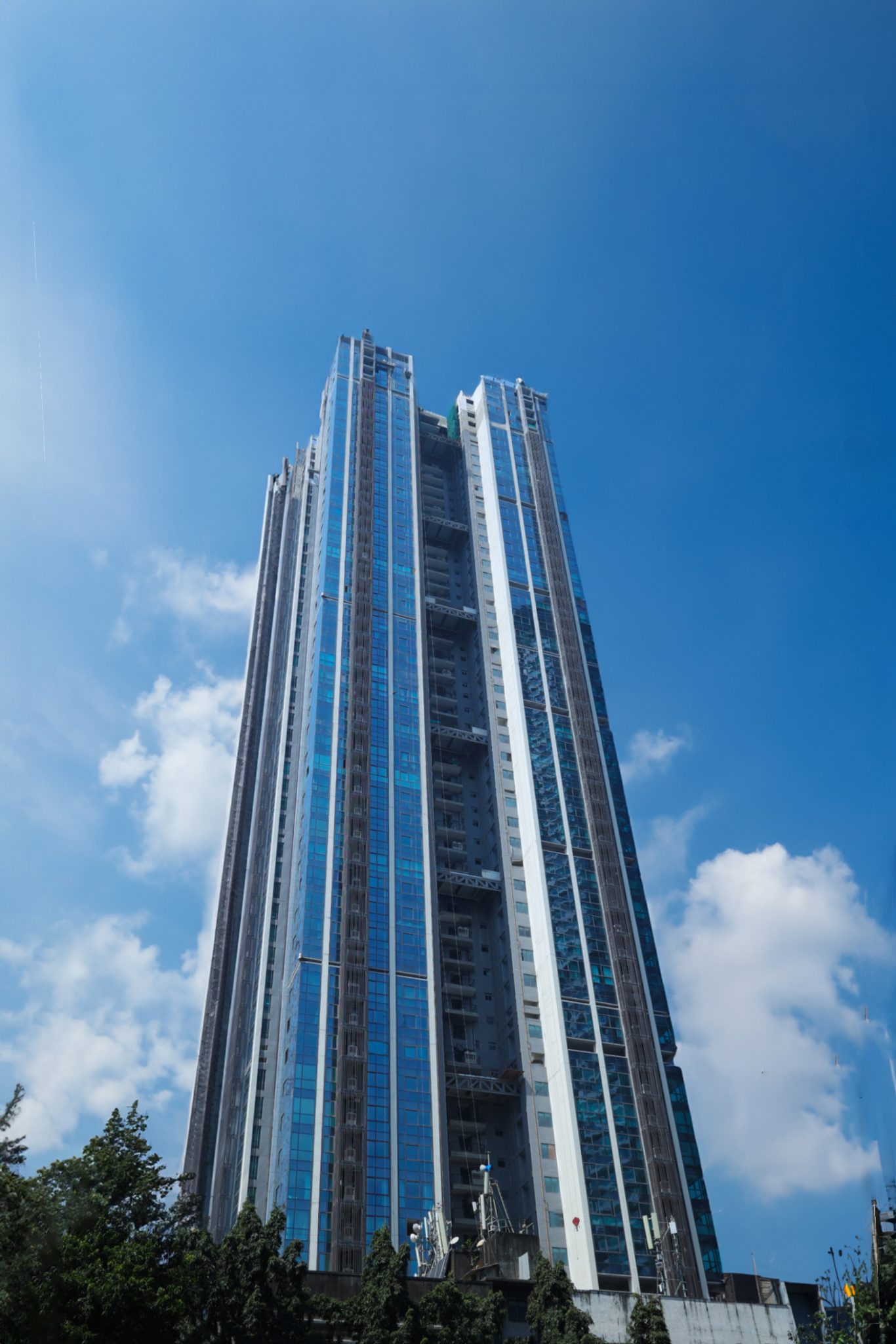 Architectural Glass Wall Systems For Residential photo
